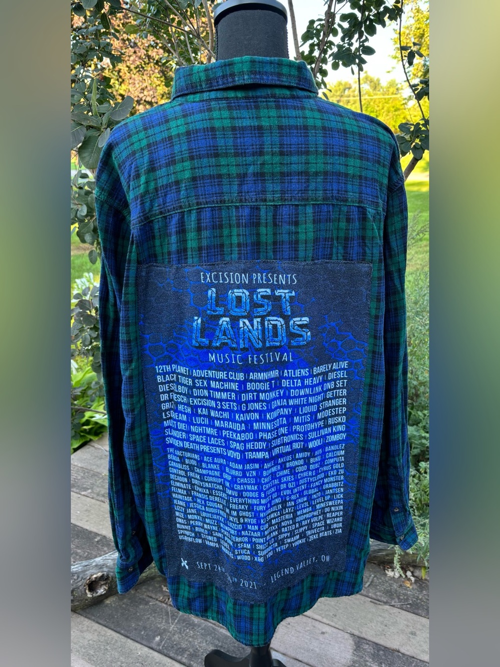 Lost Lands 2021 upcycled flannel 2XL